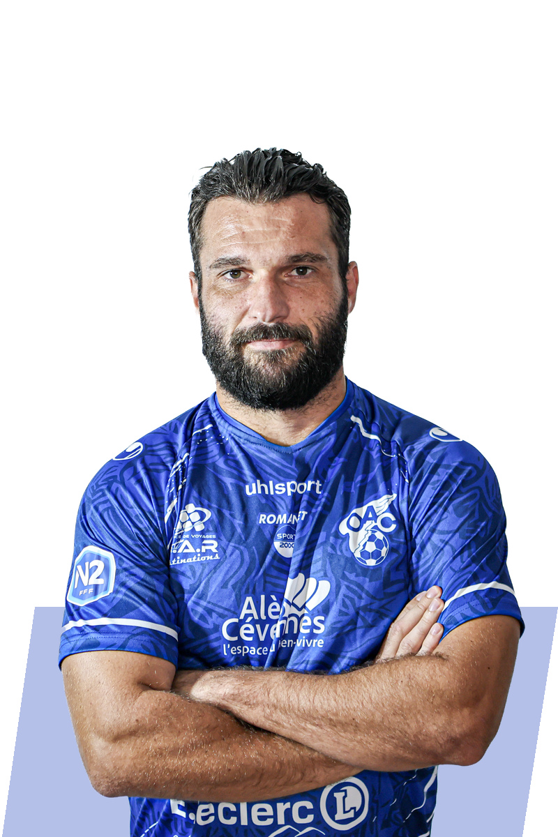 Théo PEYRARD — Portrait principal — OAC 2026/2027 Théo PEYRARD — Portrait principal — Olympique d’Alès en Cévennes