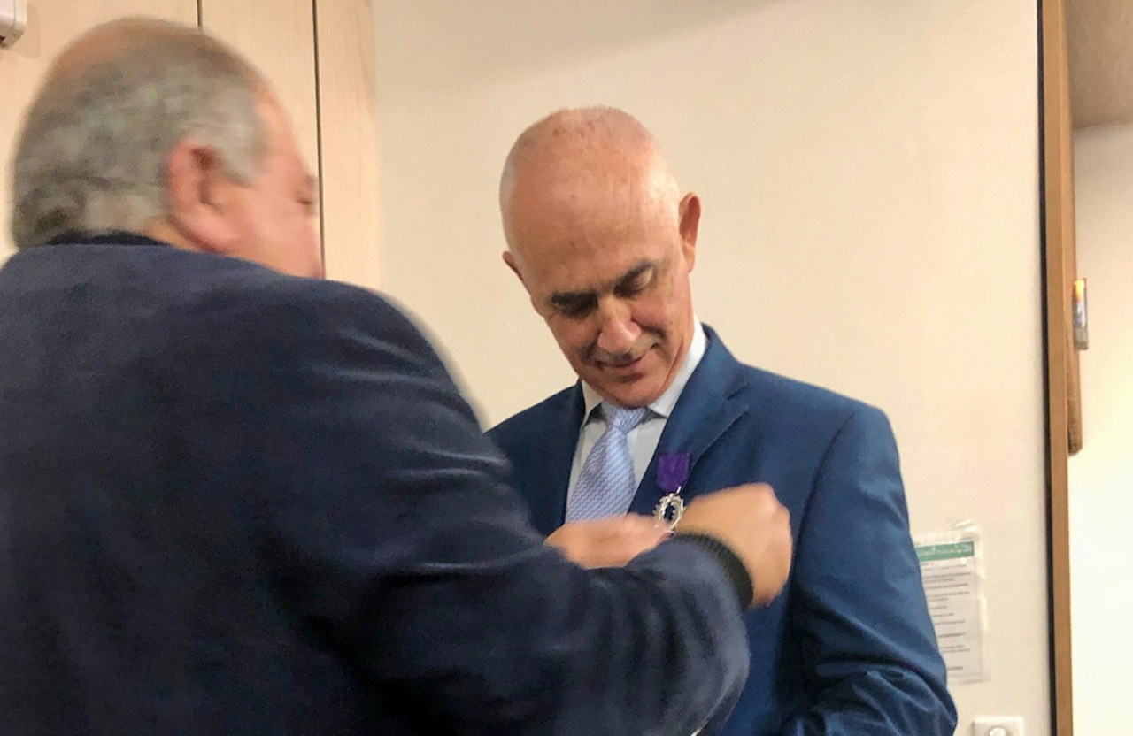 Philippe Mallaroni, chevalier des Palmes Académiques